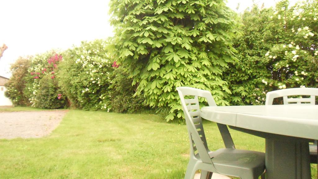 Bed and Breakfast Maison De La Croix Galliot Cherrueix Exterior foto